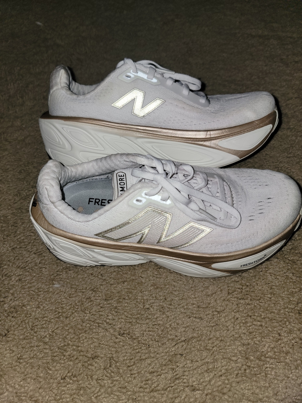 New Balance MORE V5 Women's White and Rose Gold Athletic Sneakers